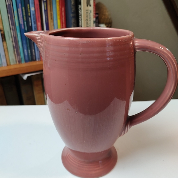 Vintage FiestaWare Rose Pink Coffee Server Pot Pitcher No Lid Small Chip - Picture 2 of 9